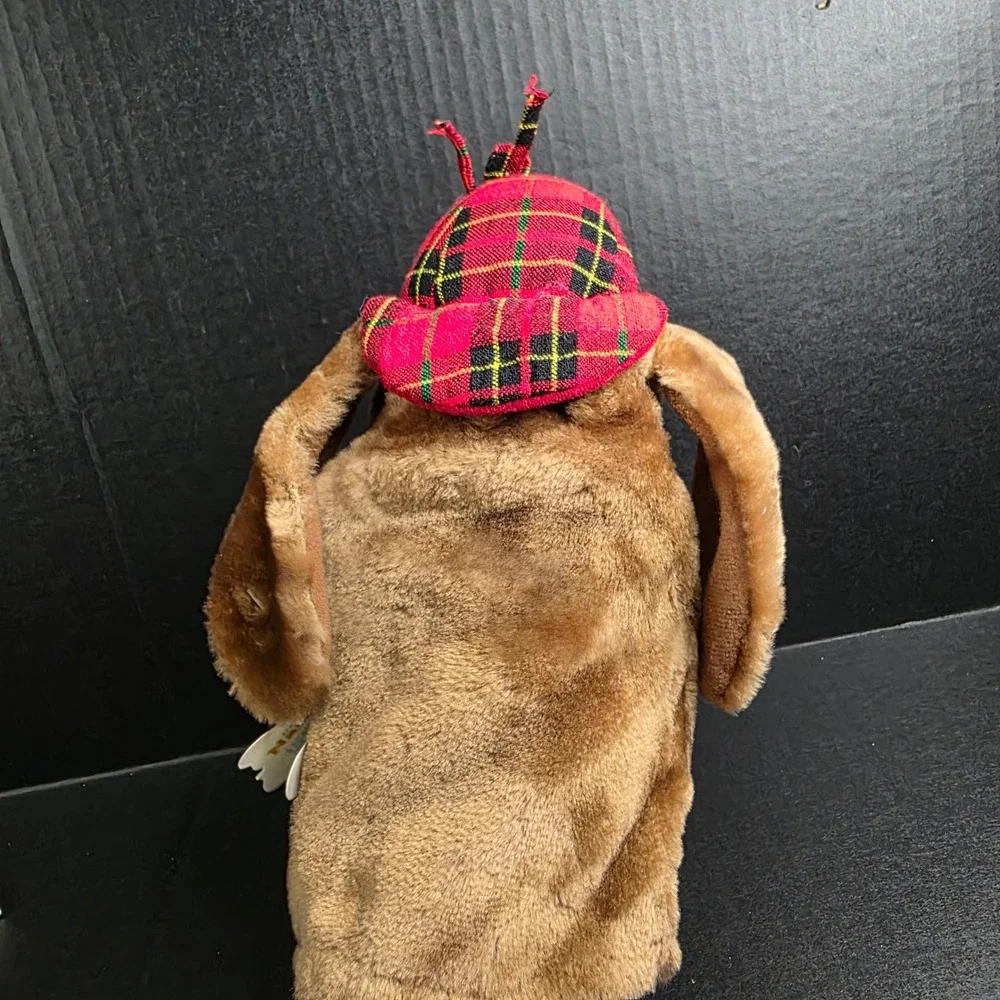 Vintage Dakin‎ Shylock Basset Hand Puppet with Red Plaid Hat 1980 Original Tags
